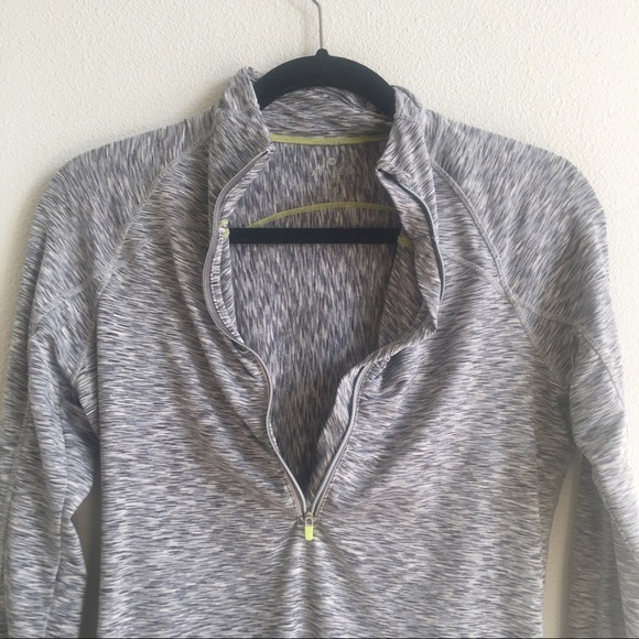 Athleta Mendoza 1/2 Zip Running Shirt Thumb Holes Space Dye Gray/Blue Size Small - Picture 5 of 16
